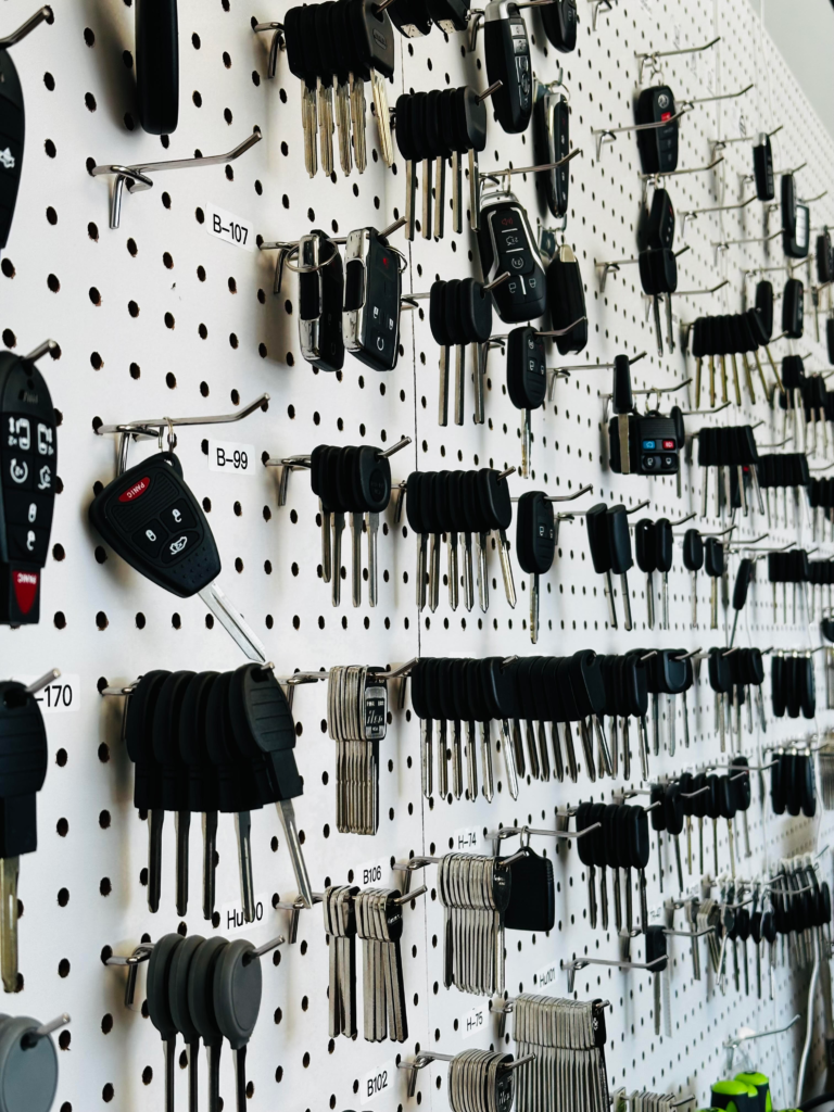 Car keys, fobs, fobik key, blank key.